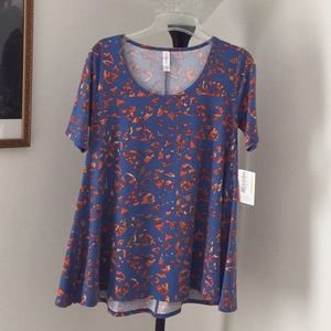 Lularoe perfect tee